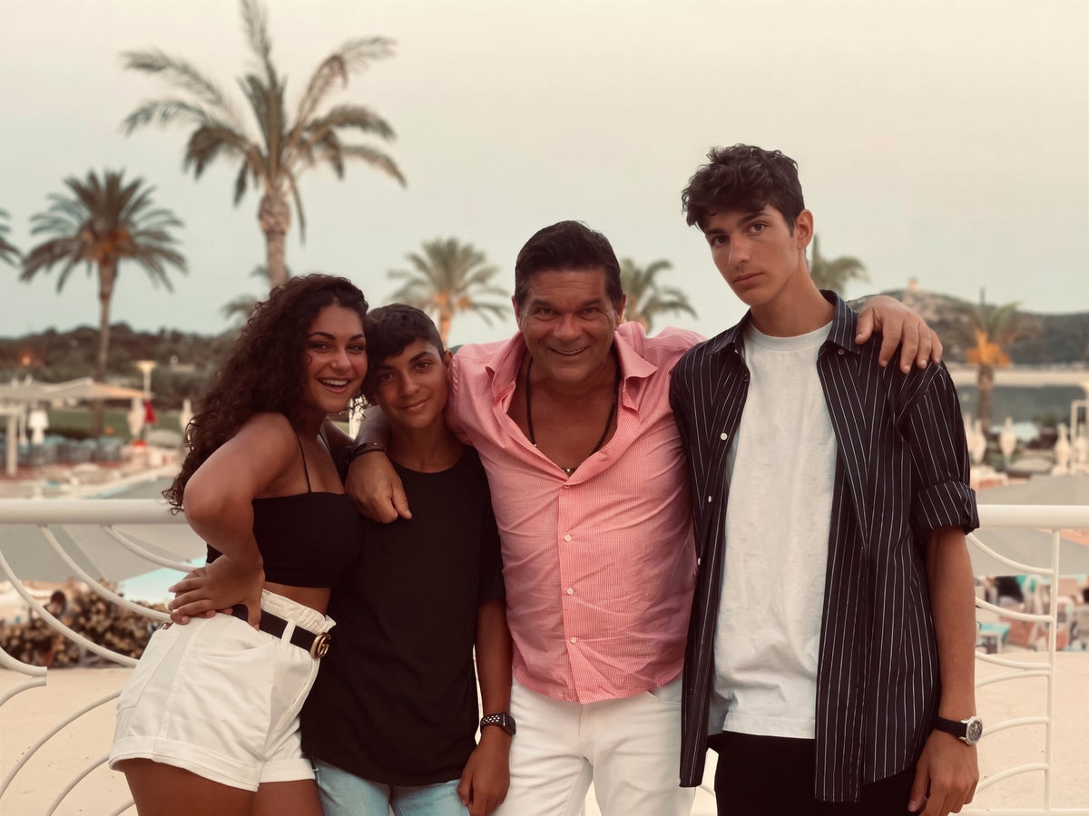 Mauro Trimigliozzi with his children
